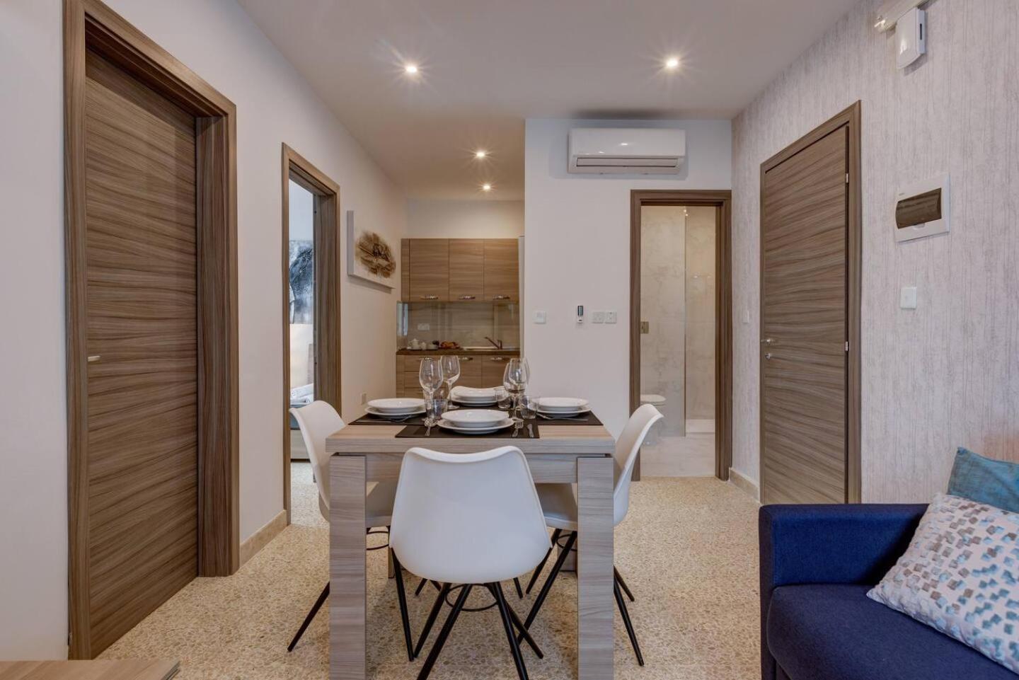 Uptown Mellieha By Homely Bagian luar foto