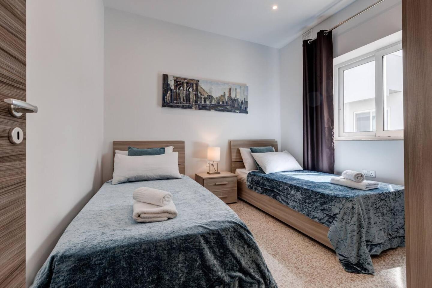 Uptown Mellieha By Homely Bagian luar foto