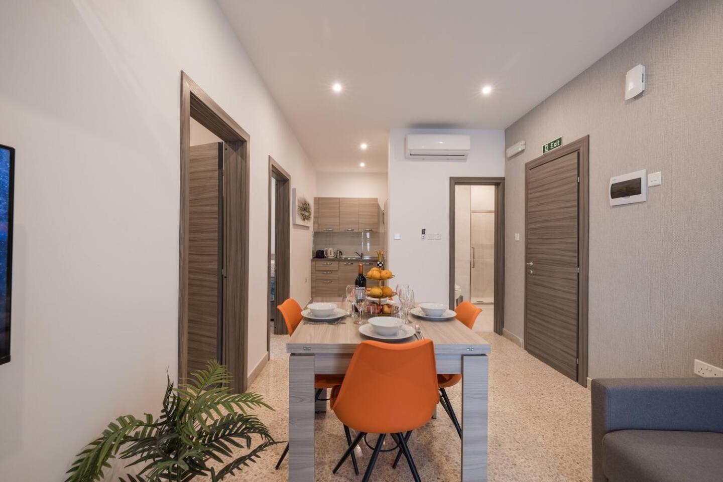 Uptown Mellieha By Homely Bagian luar foto