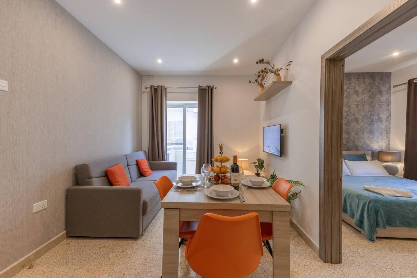 Uptown Mellieha By Homely Bagian luar foto